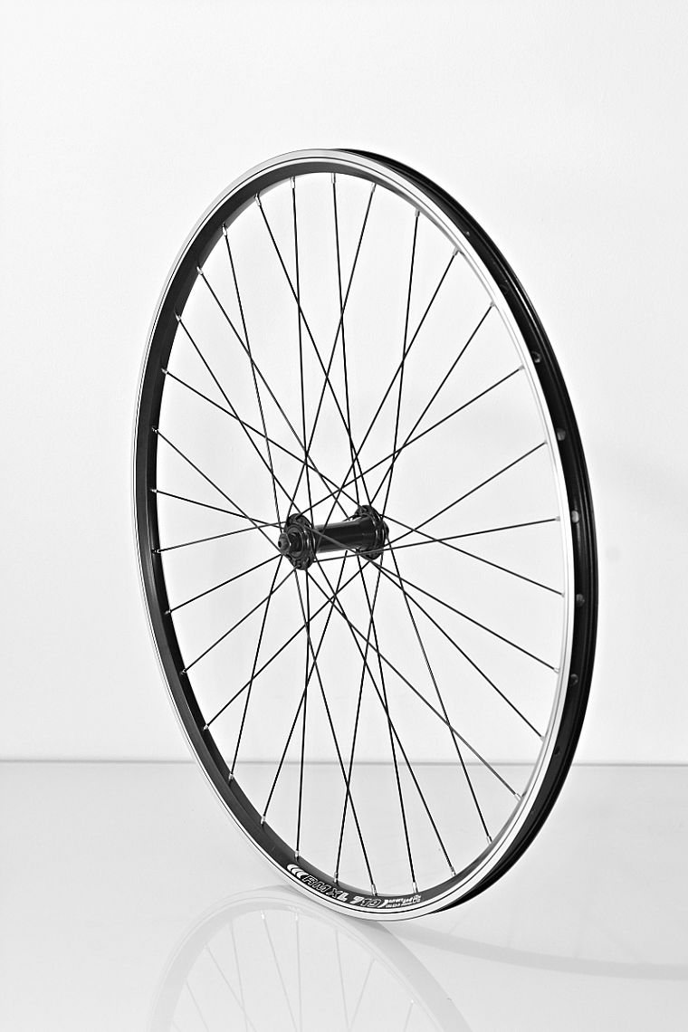 26" přední zapletené kolo Remerx Dragon 719/náboj NH-745 V-brake 32děr černý