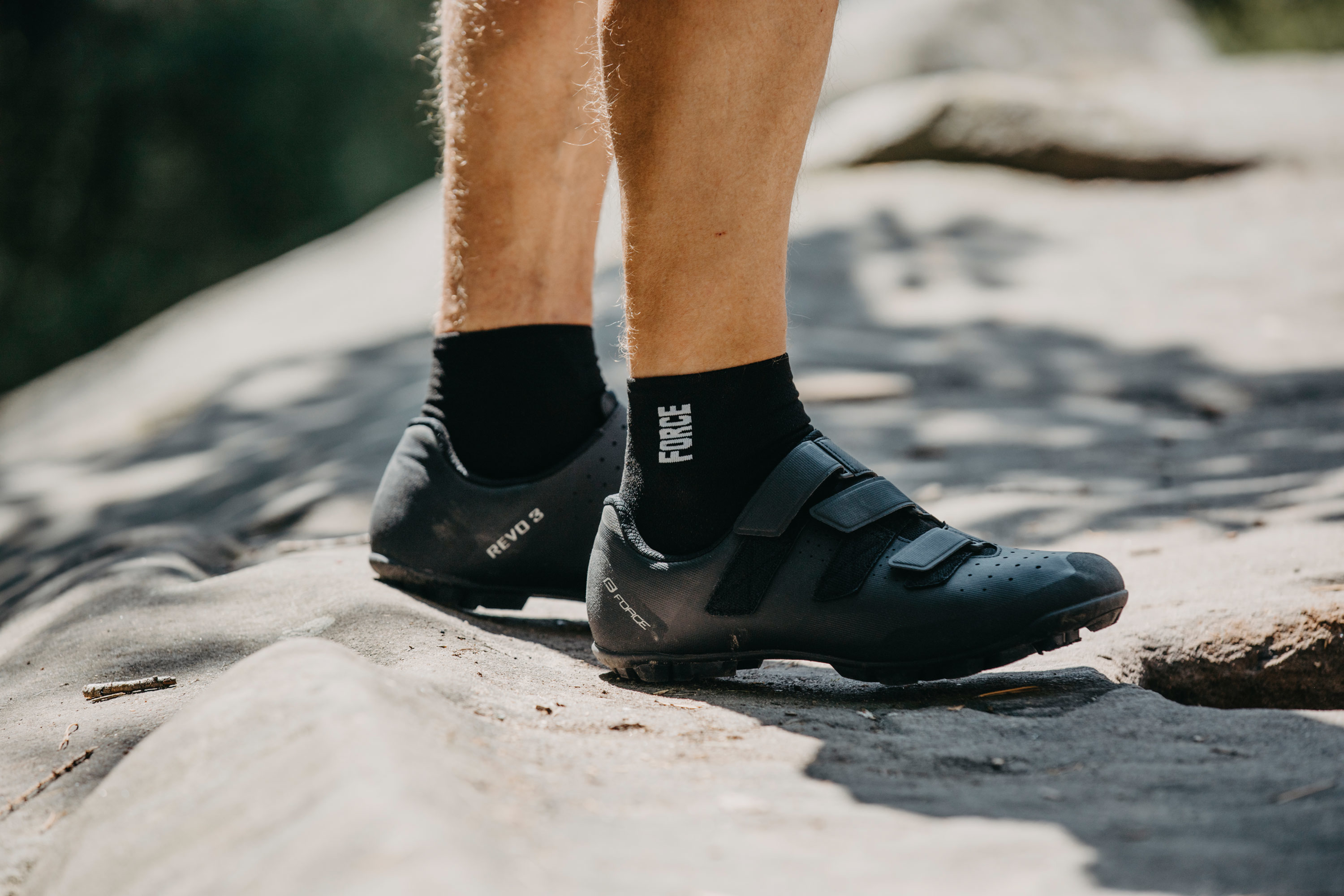 tretry FORCE MTB REVO 3, černé 46