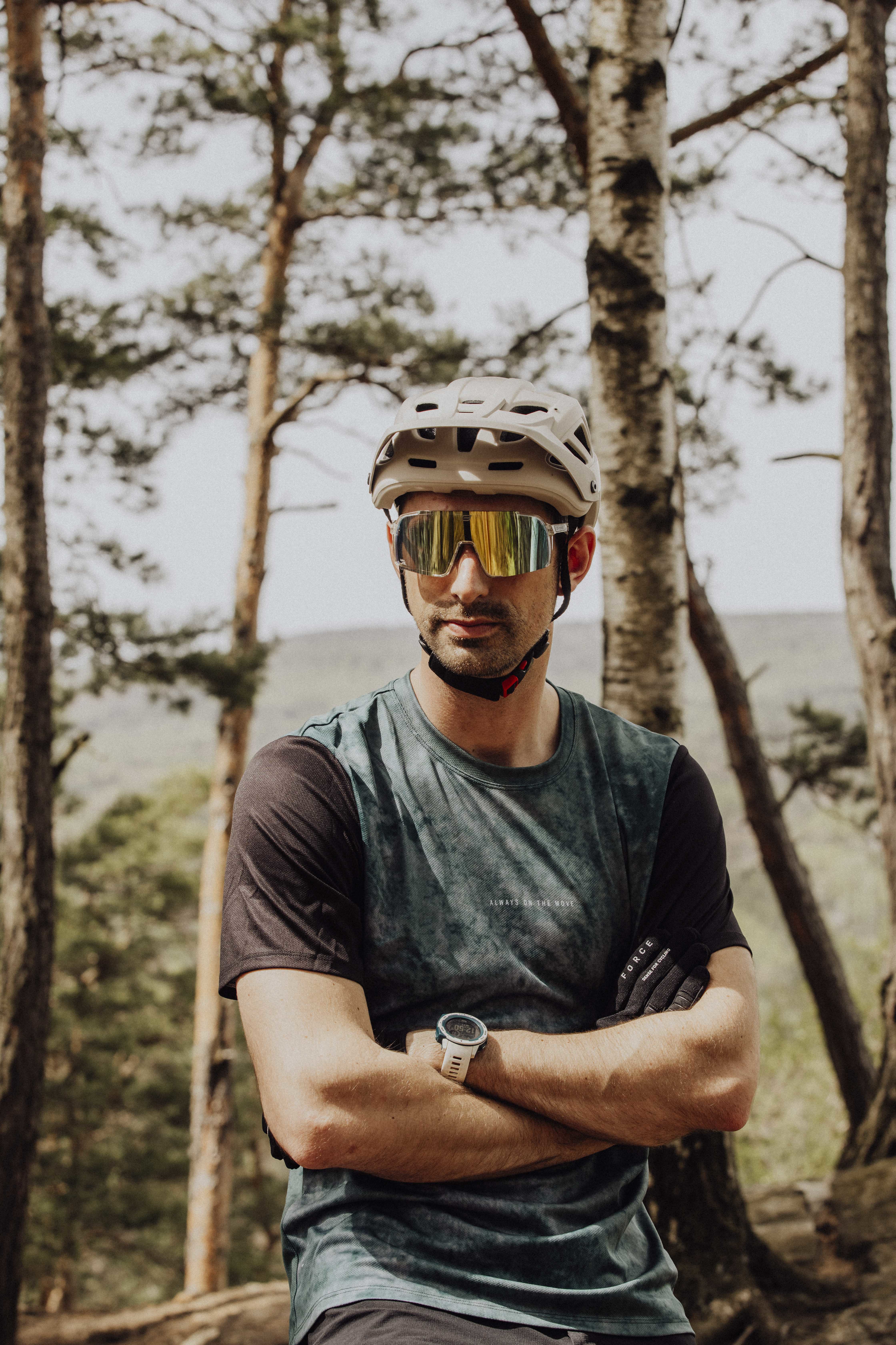 přilba FORCE IBEX MTB, béžová, matná S-M