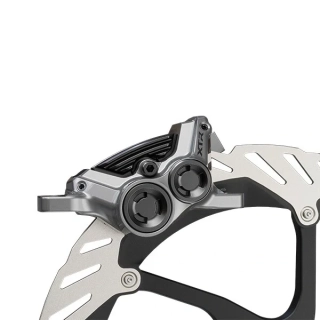 SHIMANO kot brzda třmen XTR BR-M9220 přední nebo zadní post mount kov P04C+chladič