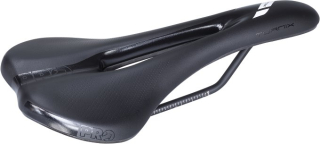 PRO sedlo Turnix Carbon AF, 152 mm (2021)