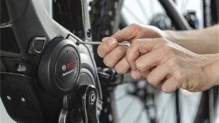 Demontáž a montáž e-bike od ServisKol.com