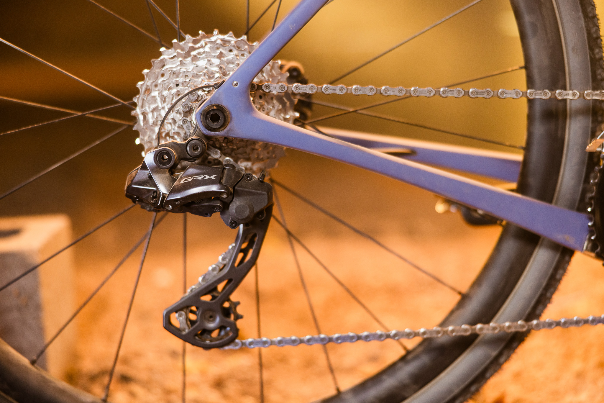 Shimano představuje GRX Di2 2x12sp